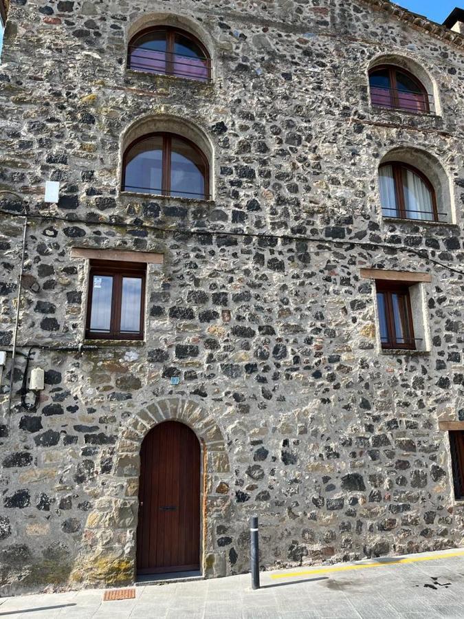 Comanegra Castellfollit de la Roca Exterior foto